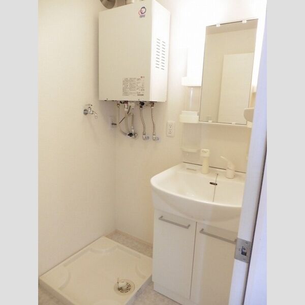 洗面所 (洗面室)