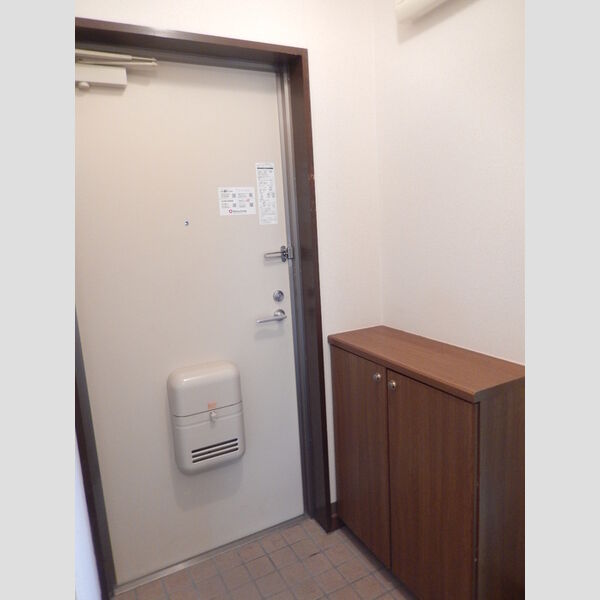 玄関 (玄関)