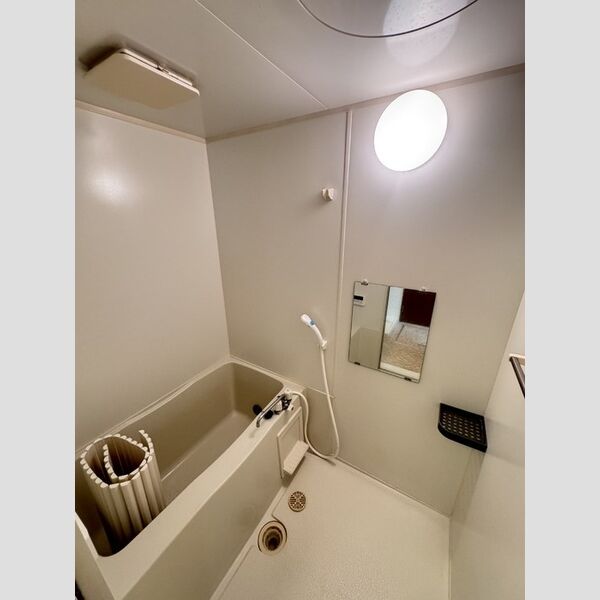 バス (浴室)