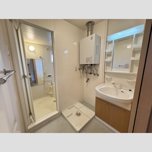 洗面所 (洗面室)