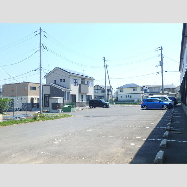 駐車場 (セジュール一番町　駐車場)