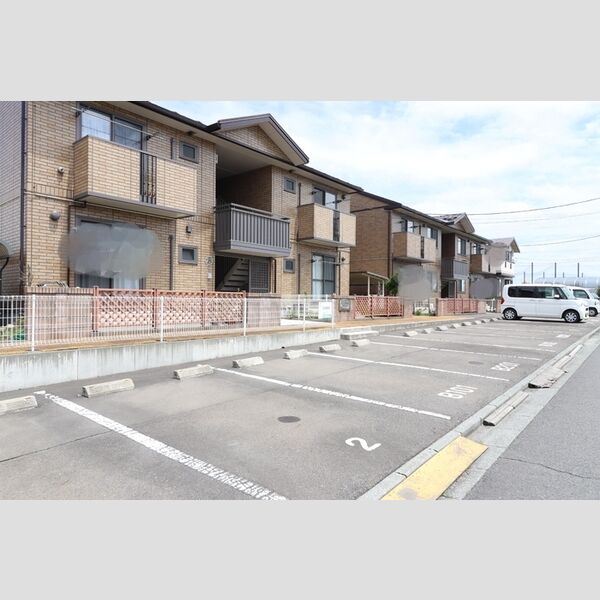 駐車場 (駐車場)