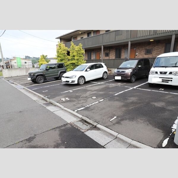 駐車場 (駐車場)