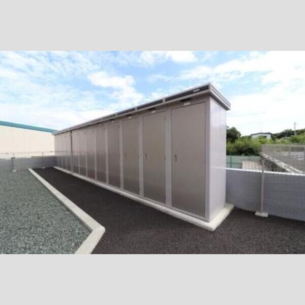 現地周辺 (物置)