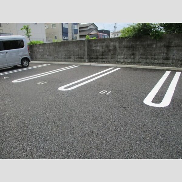 駐車場 (駐車場)