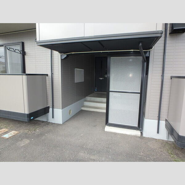 エントランス (エントランス)