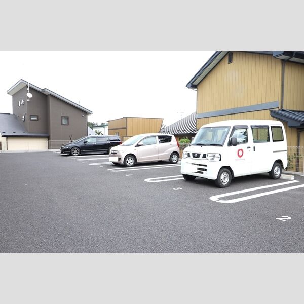 駐車場 (駐車場)