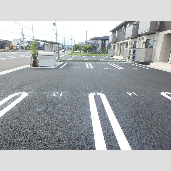 駐車場 (駐車場)