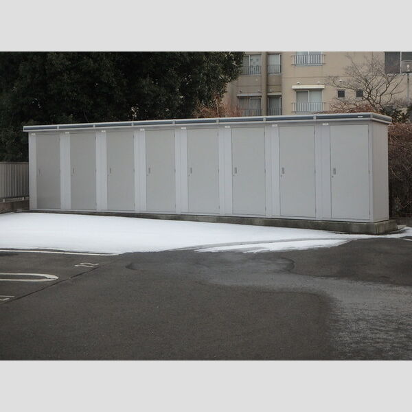 現地周辺 (物置)