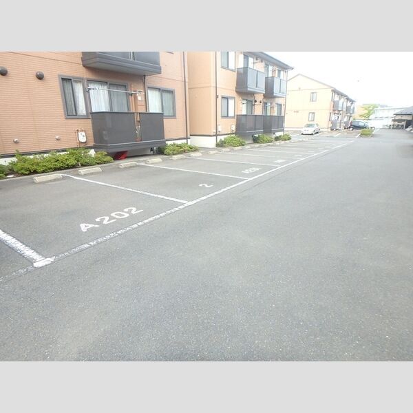 駐車場 (駐車場)
