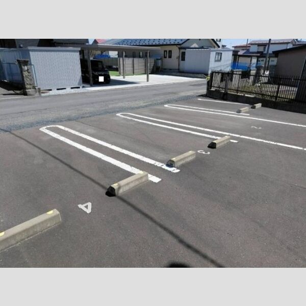 駐車場 (駐車場)