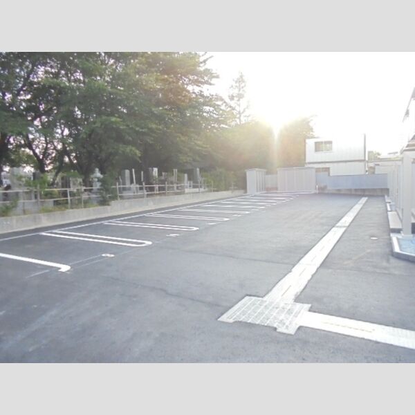 駐車場 (駐車場)