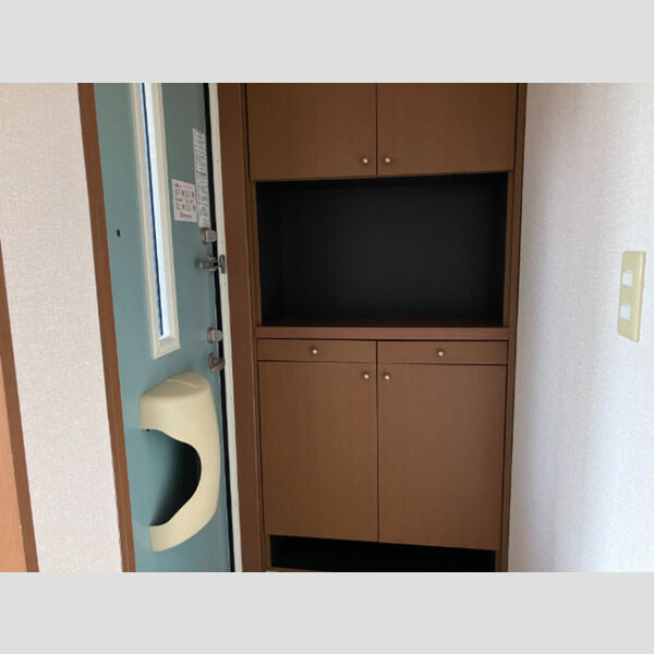 玄関 (玄関:シューズボックス)