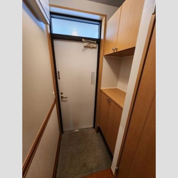 玄関 (玄関:シューズボックス)