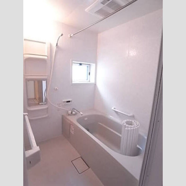 バス (B202　浴室)