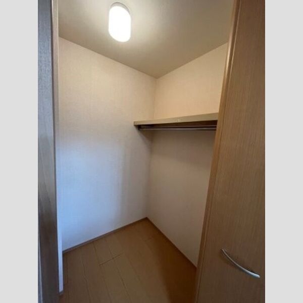 収納 (クローゼット)