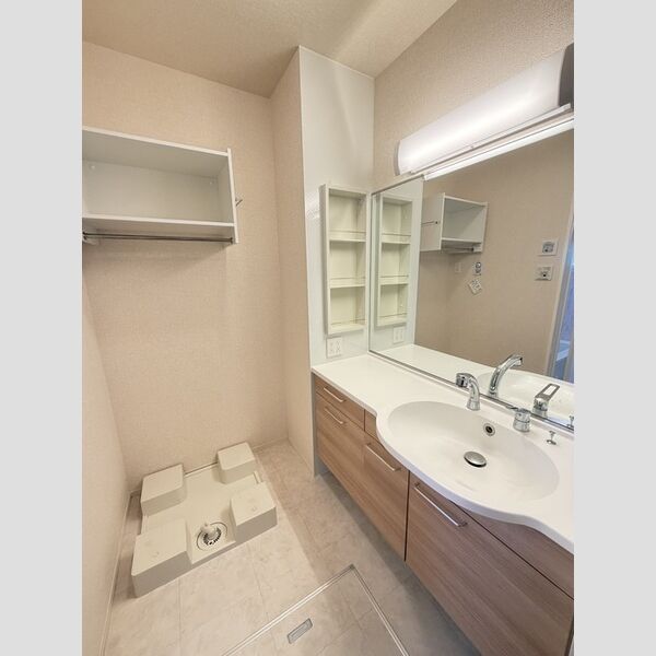 洗面所 (洗面室)