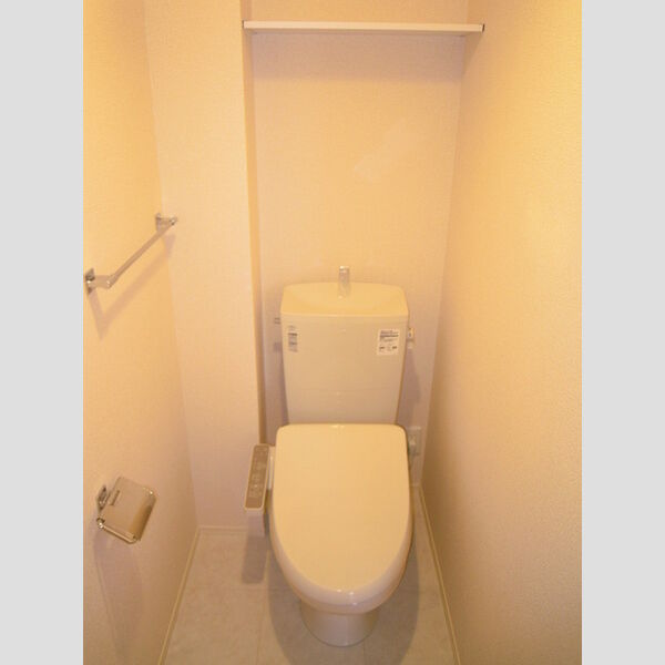 トイレ (温水洗浄暖房便座)