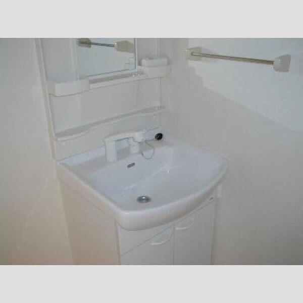 洗面所 (洗髪洗面化粧台)