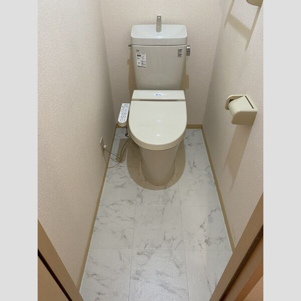 トイレ (SejourSentier202トイレ)