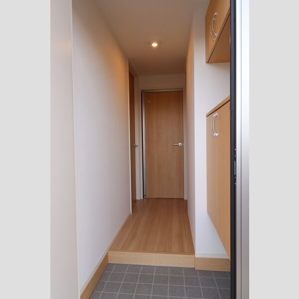 玄関 (玄関)
