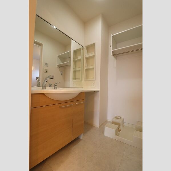 洗面所 (洗面室)