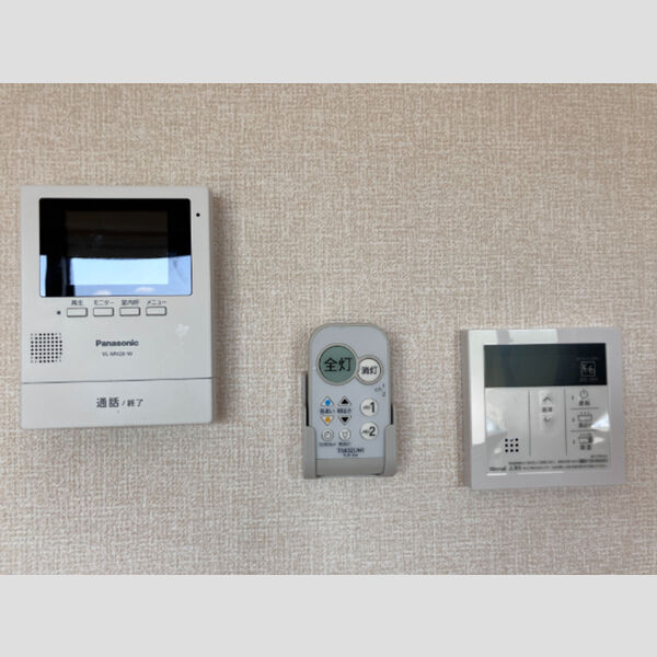 その他設備 (インターフォン受け)