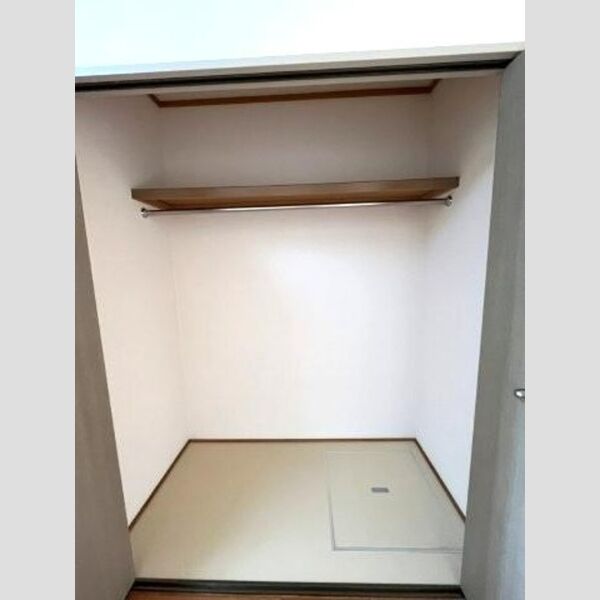 収納 (クローゼット)