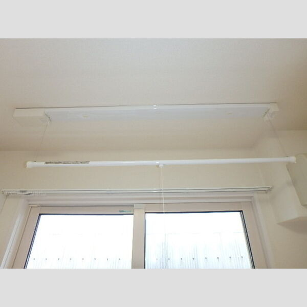 その他 (室内物干し)