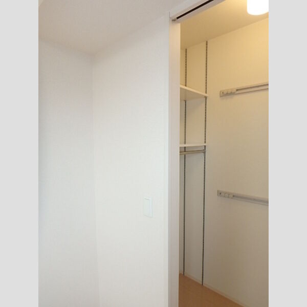 収納 (クローゼット)