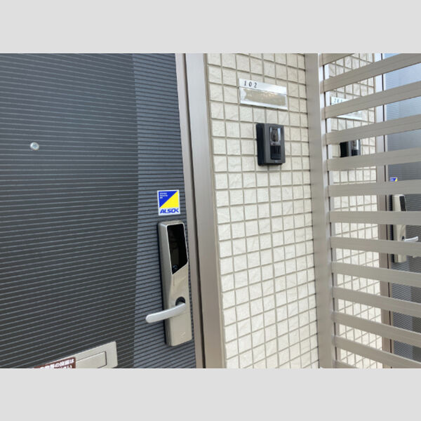 玄関 (ICカードキー)