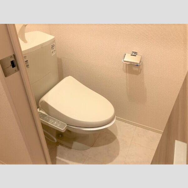トイレ (温水洗浄便座)
