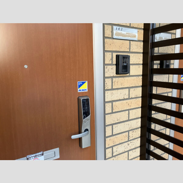 玄関 (玄関(外))