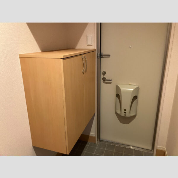 玄関 (玄関)