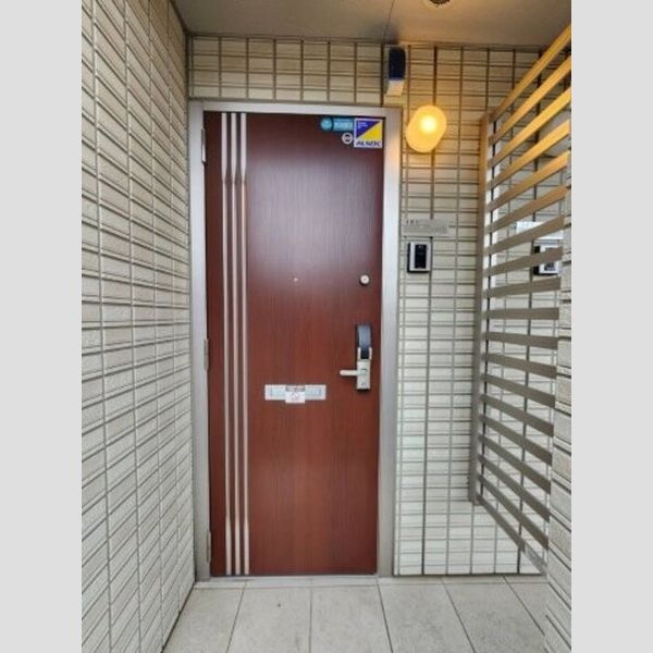 玄関 (外玄関:デジタルロック)