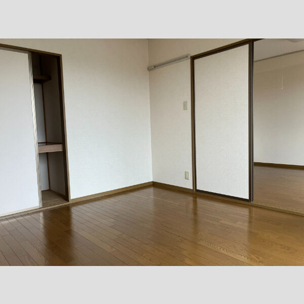 その他 (洋室)