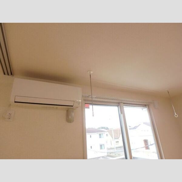 その他設備 (エアコン:室内物干)