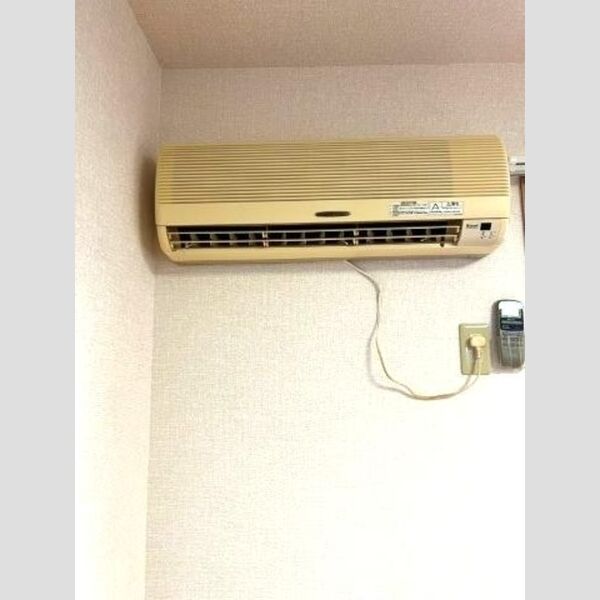 その他設備 (エアコン)