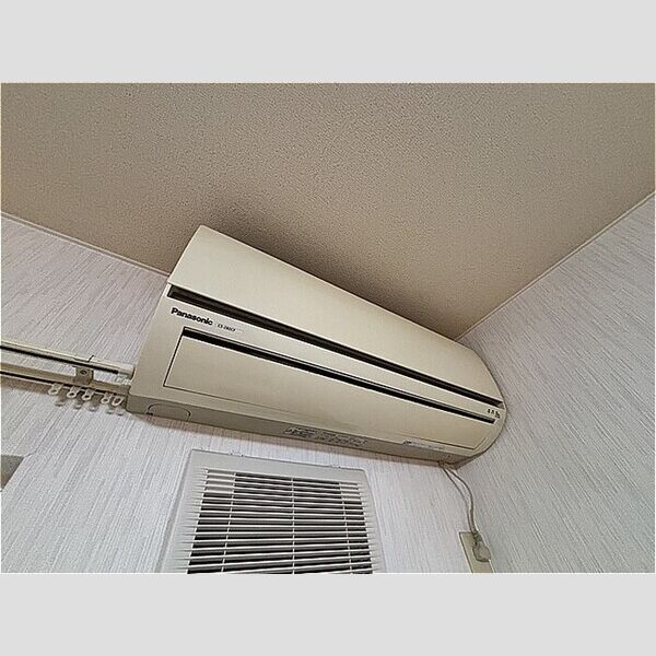 その他設備 (エアコン)