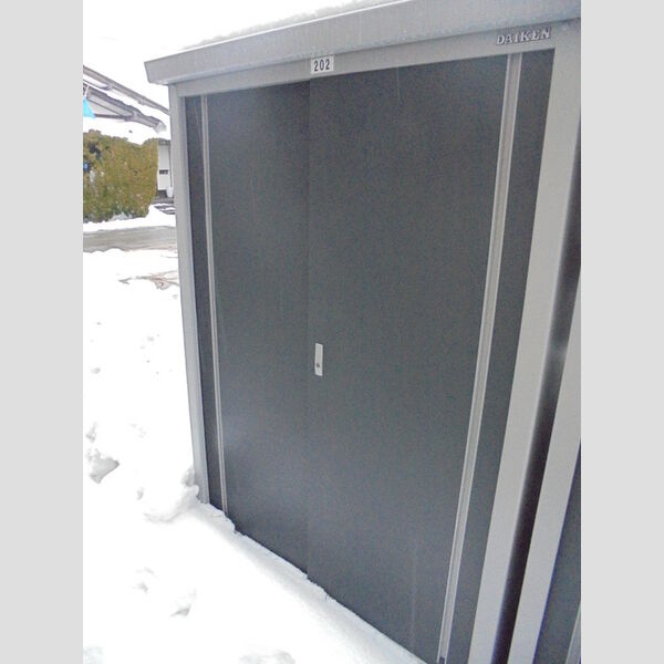 現地周辺 (物置)