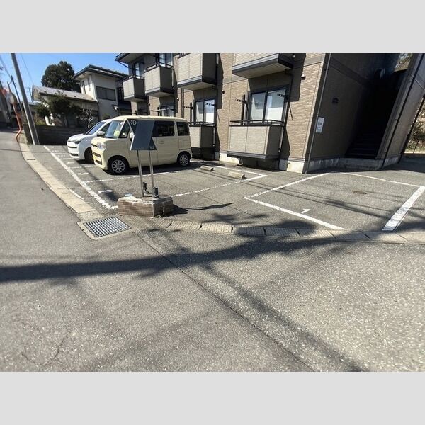 駐車場 (駐車場)