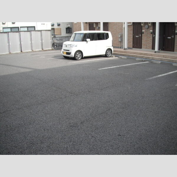 駐車場 (駐車場)