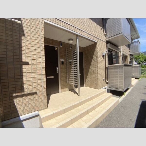 エントランス (共用部)
