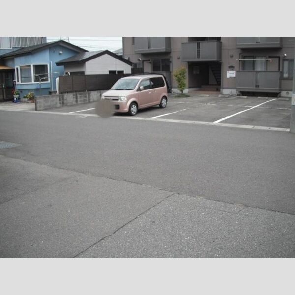 駐車場 (駐車場)