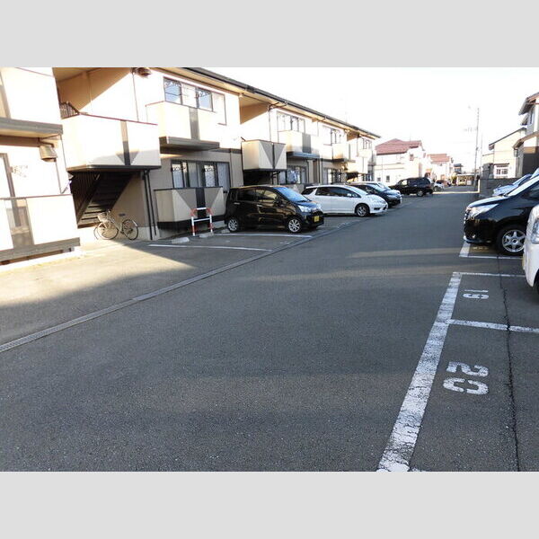 駐車場 (駐車場)