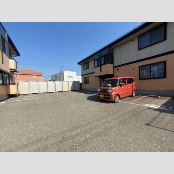 駐車場 (駐車場)