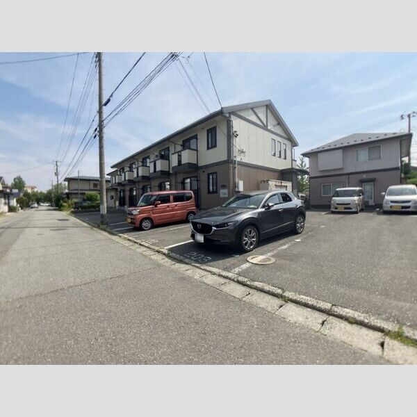 駐車場 (駐車場)