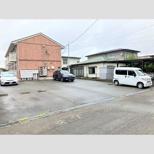 駐車場 (駐車場)