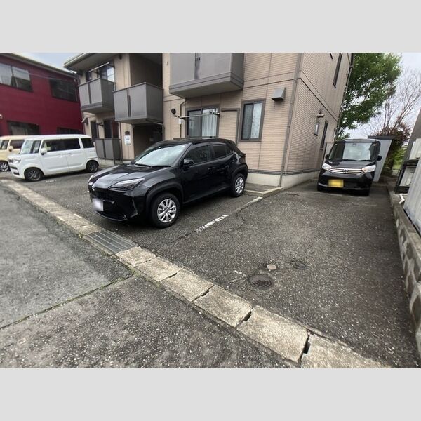 駐車場 (駐車場)