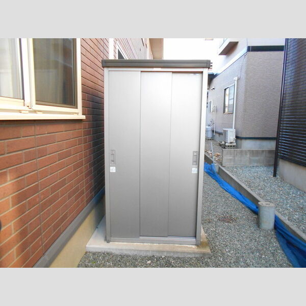 現地周辺 (外部物置)